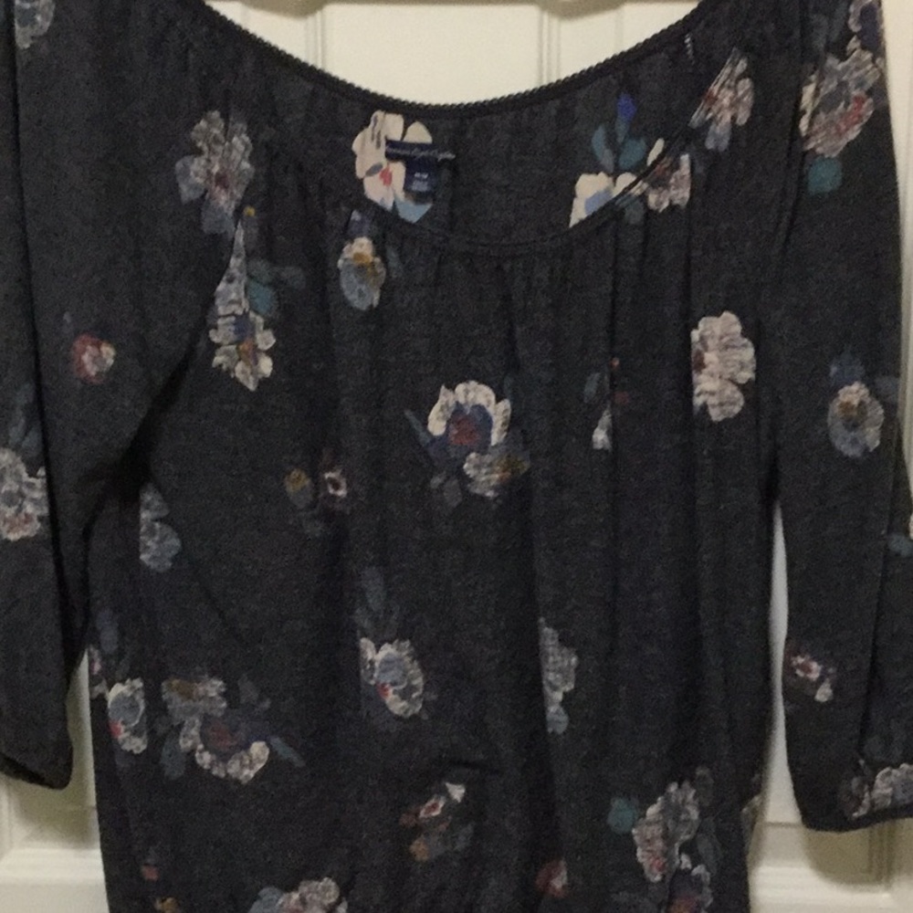 American Eagle Outfitters Top - Picture 3 of 4